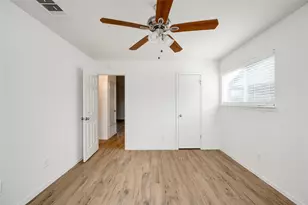 6210 Buffalo Pass, Austin, TX 78745 - Photo 17