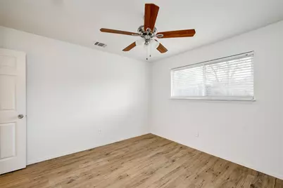 6210 Buffalo Pass #B, Austin, TX 78745 - Photo 19