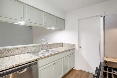 6210 Buffalo Pass #B, Austin, TX 78745 - Photo 9