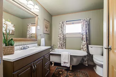 303 W Austin Street, Fredericksburg, TX 78624 - Photo 19