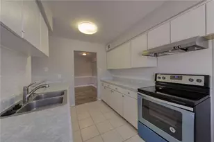 5801 Thunderbird St, Lago Vista, TX 78645 - Photo 11