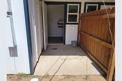 205 2nd Avenue #1 & 2, Smithville, TX 78957 - Photo 15