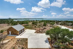 214 Peninsula Dr, Burnet, TX 78611 - Photo 37