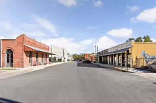 201 Ramona St, Smithville, TX 78957 - Photo 39