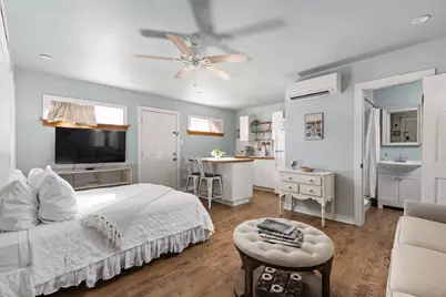 201 Ramona Street, Smithville, TX 78957 - Photo 33