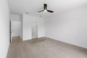 120 Centerfire Ln, Georgetown, TX 78633 - Photo 13