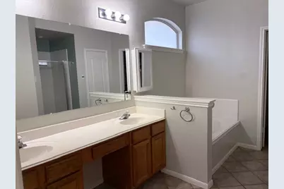 1813 Parralena Lane, Austin, TX 78728 - Photo 11