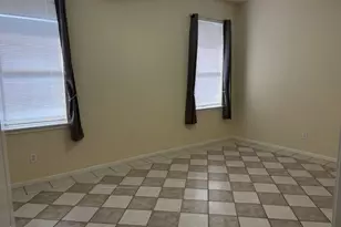 1813 Parralena Ln, Austin, TX 78728 - Photo 9