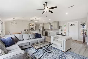 15200 Storm Dr, Austin, TX 78734 - Photo 9