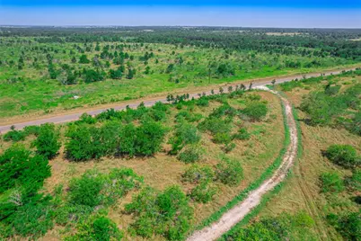 1435 County Road 429, Rockdale, TX 76567 - Photo 23