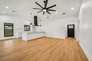 1408 Gatlinburg Dr, Pflugerville, TX 78660 - Photo 9