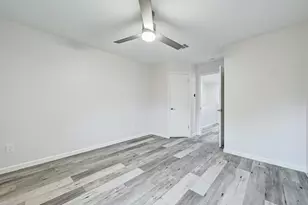 2320 Riddle Rd, Austin, TX 78748 - Photo 15