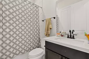 108 Red Camella Dr, Georgetown, TX 78628 - Photo 9