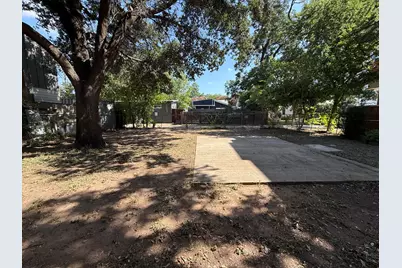 1402 Garden Street, Austin, TX 78702 - Photo 19