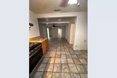 1402 Garden Street, Austin, TX 78702 - Photo 11