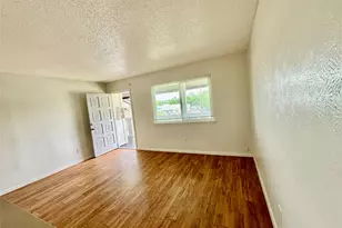 10810 Newmont Rd, Austin, TX 78758 - Photo 7