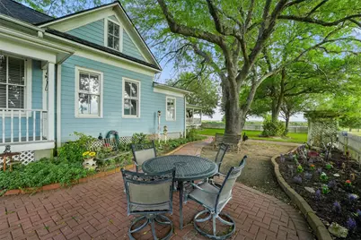 9058 Sam Houston Road, Brenham, TX 77833 - Photo 29