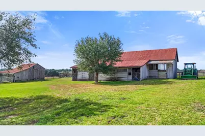 9058 Sam Houston Road, Brenham, TX 77833 - Photo 27