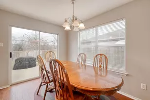 4302 King's Canyon Dr, Taylor, TX 76574 - Photo 13