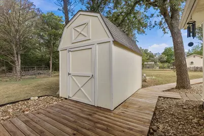 134 Tejas Street, Smithville, TX 78957 - Photo 25
