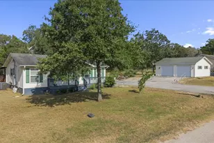 134 Tejas St, Smithville, TX 78957 - Photo 37