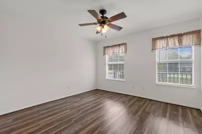 134 Tejas Street, Smithville, TX 78957 - Photo 19