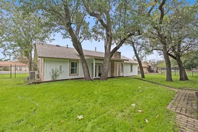 505 Meadowbrook Drive, Georgetown, TX 78628 - Photo 29