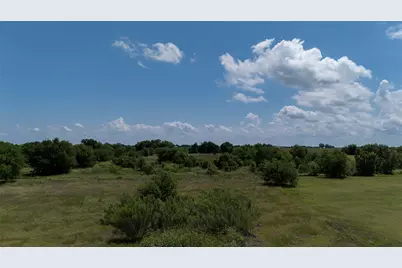4302 N Main Street, Taylor, TX 76574 - Photo 25