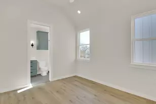 6119 Atwood St, Austin, TX 78741 - Photo 9