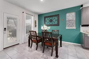 121 Kennicott Dr, Kyle, TX 78640 - Photo 9