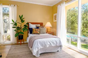 5326 Balcones Dr, Austin, TX 78731 - Photo 11