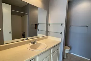 806 W 24th St, Austin, TX 78705 - Photo 9