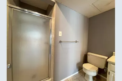 806 W 24th Street #303, Austin, TX 78705 - Photo 13