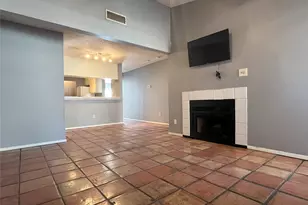 806 W 24th St, Austin, TX 78705 - Photo 3