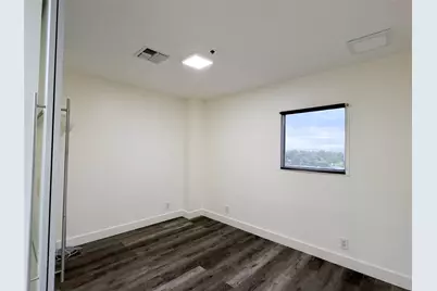 40 N Interstate 35 #8D4, Austin, TX 78701 - Photo 11