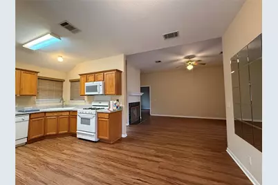 25 Azalea Drive, Georgetown, TX 78626 - Photo 7