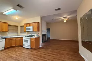 25 Azalea Dr, Georgetown, TX 78626 - Photo 7