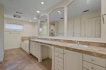 2711 Mountain Laurel Drive, Austin, TX 78703 - Photo 17