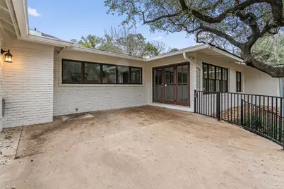 2711 Mountain Laurel Drive, Austin, TX 78703 - Photo 35