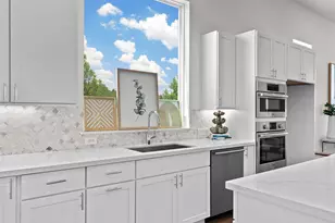 6020 Sendero Hills Pkwy, Austin, TX 78724 - Photo 5