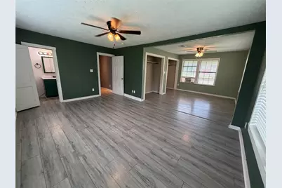 1401 E 29th Street, Bryan, TX 77802 - Photo 3
