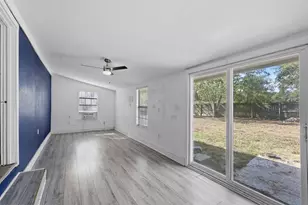 1401 E 29th St, Bryan, TX 77802 - Photo 21
