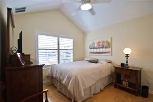 30 Wildwood Dr, Georgetown, TX 78633 - Photo 17