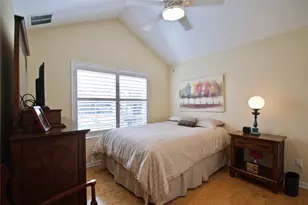 30 Wildwood Dr, Georgetown, TX 78633 - Photo 17