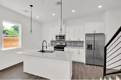 7603 Carver Avenue #1-A, Austin, TX 78752 - Photo 5