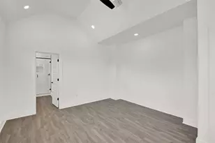 7603 Carver Ave, Austin, TX 78752 - Photo 13