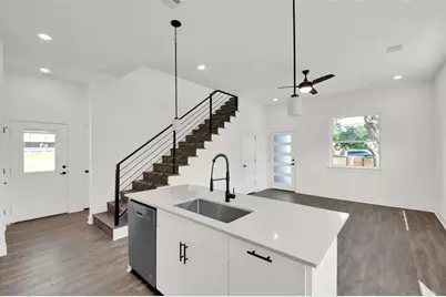 7603 Carver Avenue #1-A, Austin, TX 78752 - Photo 3