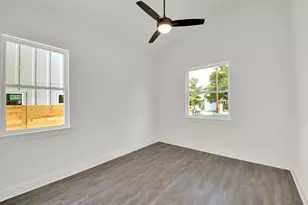 7603 Carver Ave, Austin, TX 78752 - Photo 9