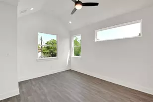 7603 Carver Ave, Austin, TX 78752 - Photo 13