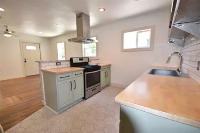 2012 S Payne Avenue #A, Austin, TX 78757 - Photo 11